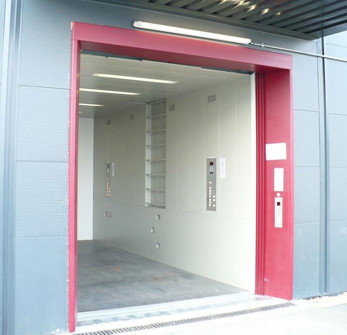 Heavy-load elevators